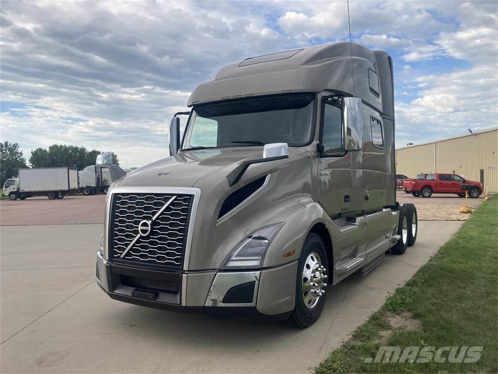 Volvo VN Седельные тягачи