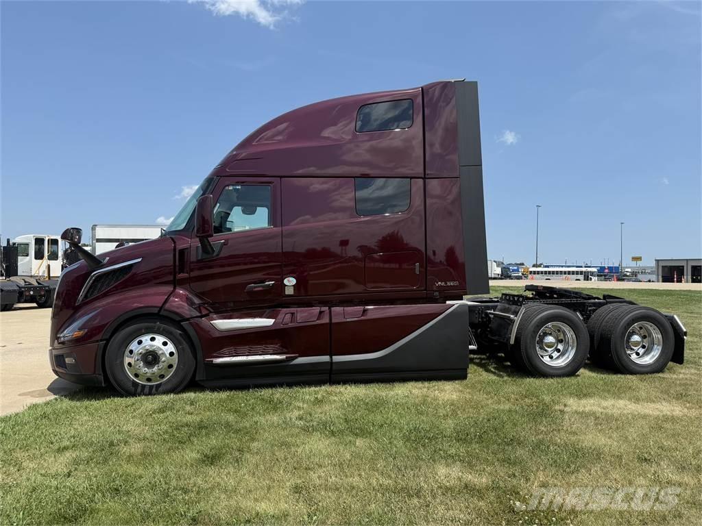 Volvo VNL 860 Седельные тягачи