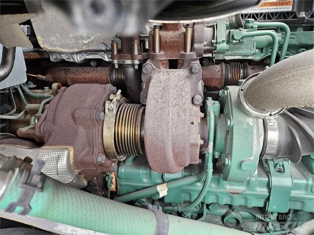 Volvo VNL42T300 Седельные тягачи