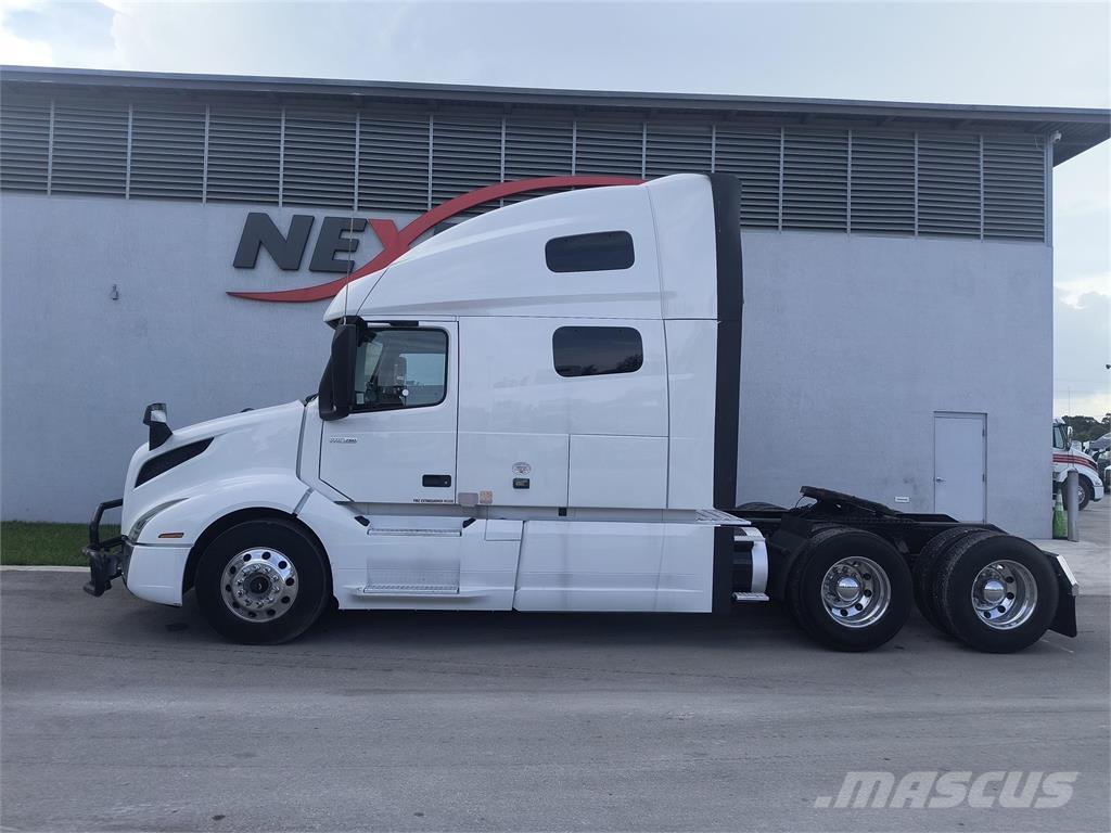Volvo VNL64T760 Седельные тягачи