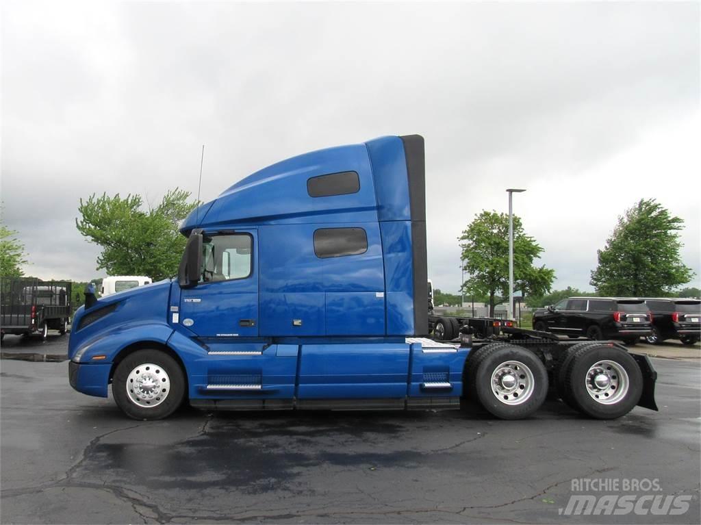 Volvo VNL64T760 Седельные тягачи