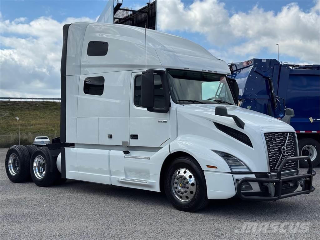 Volvo VNL64T760 Седельные тягачи