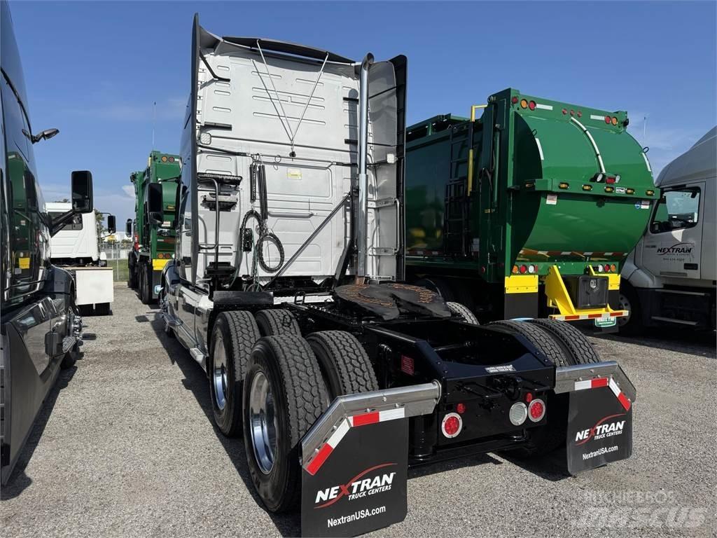 Volvo VNL64T760 Седельные тягачи