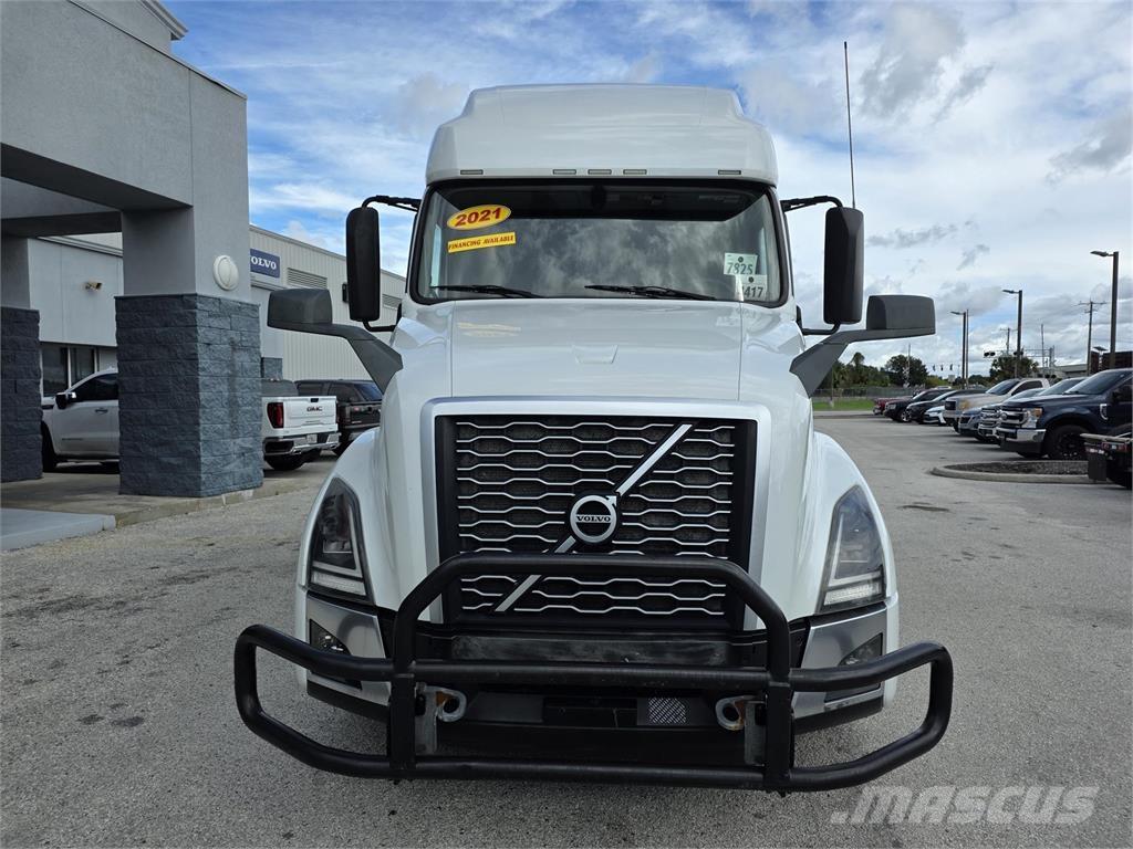 Volvo VNL64T760 Седельные тягачи