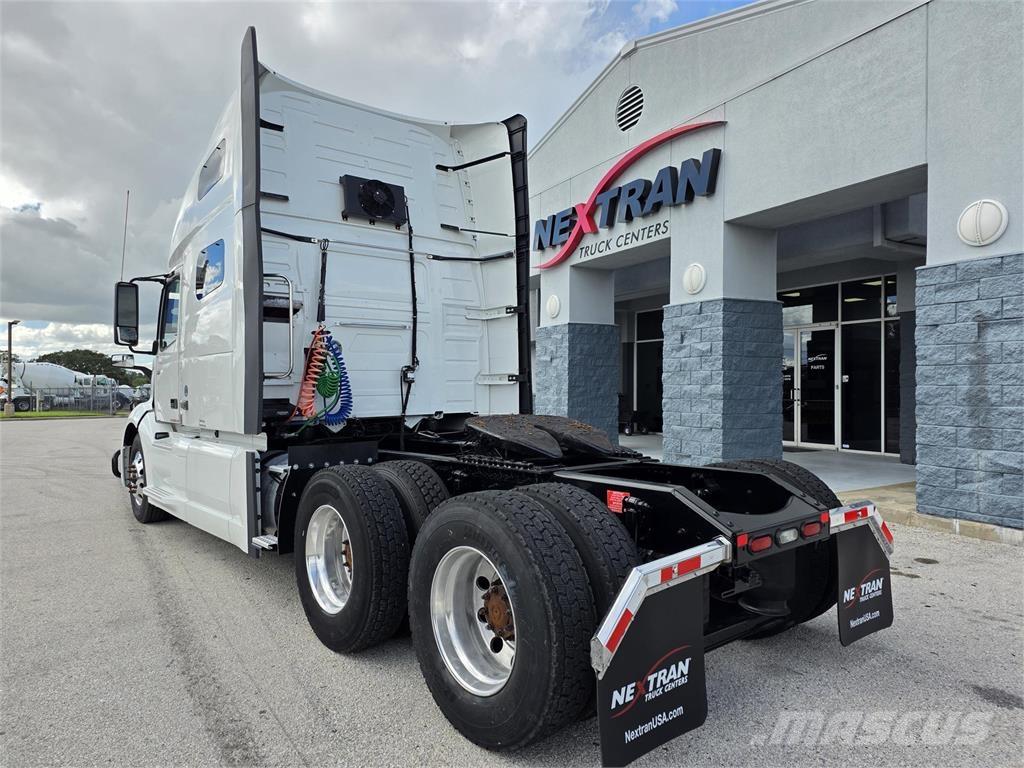 Volvo VNL64T760 Седельные тягачи