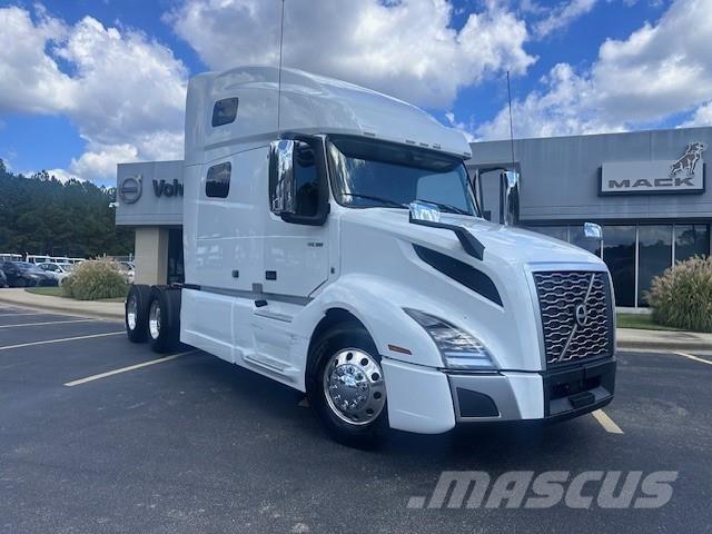 Volvo VNL64T760 Седельные тягачи