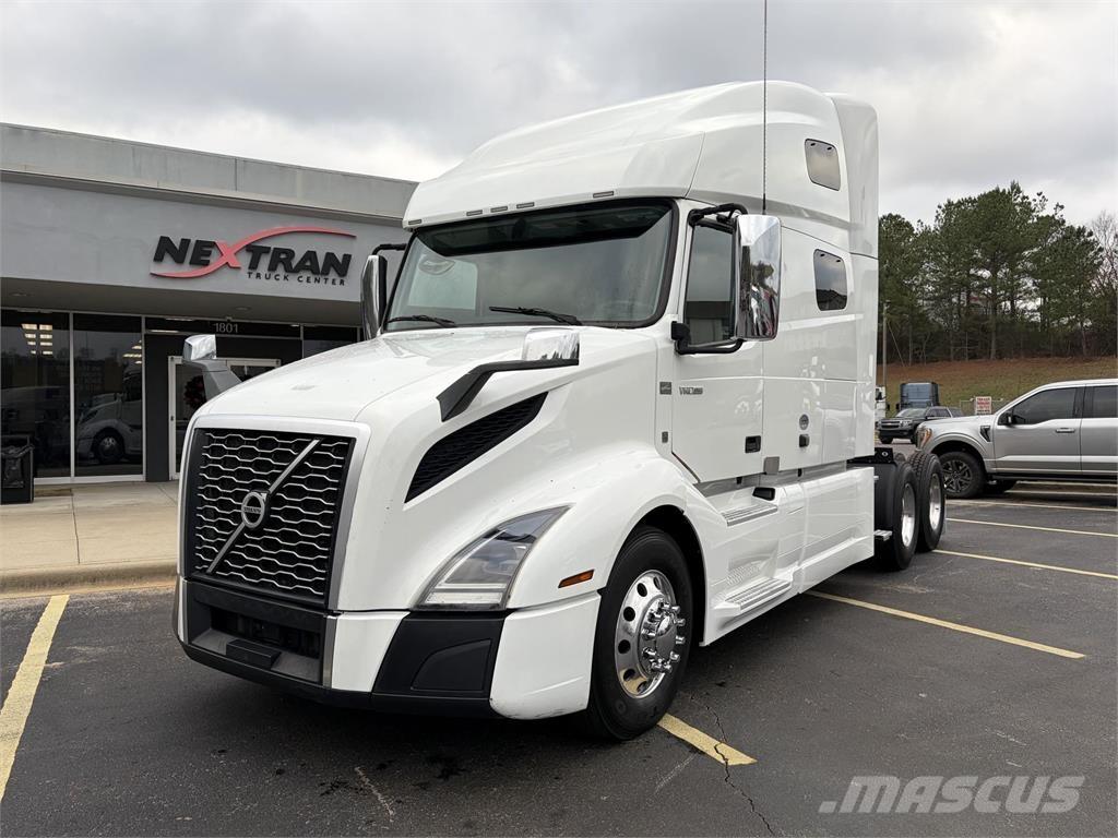 Volvo VNL64T760 Седельные тягачи