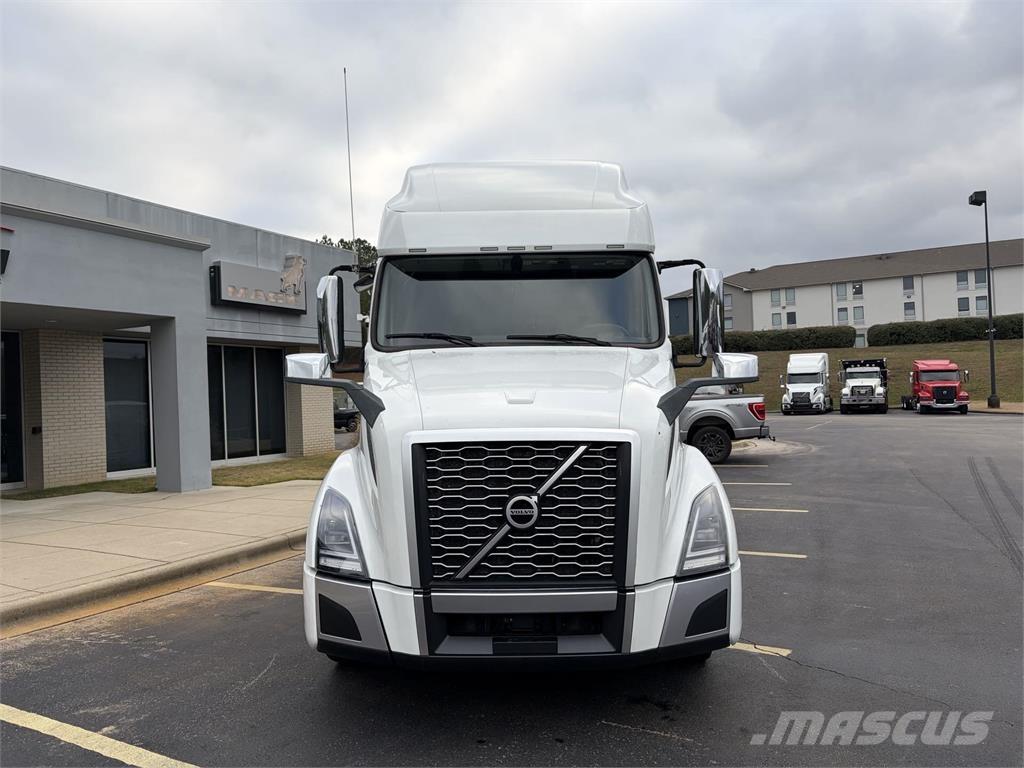 Volvo VNL64T760 Седельные тягачи