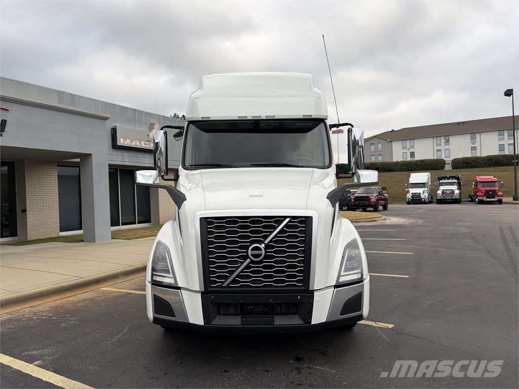Volvo VNL64T760 Седельные тягачи