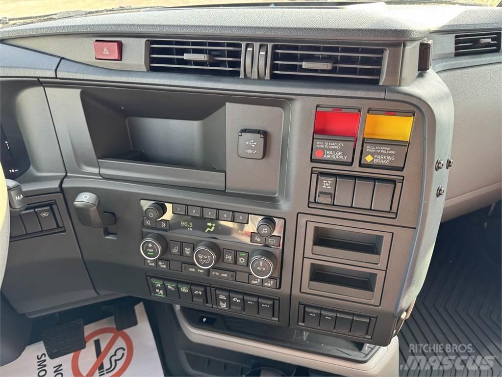Volvo VNL64T860 Седельные тягачи