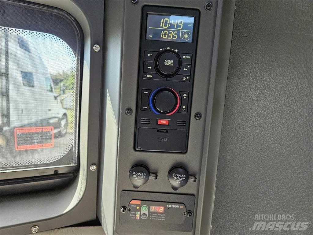 Volvo VNL64T860 Седельные тягачи