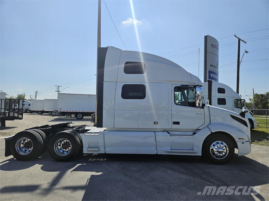 Volvo VNL64T860 Седельные тягачи