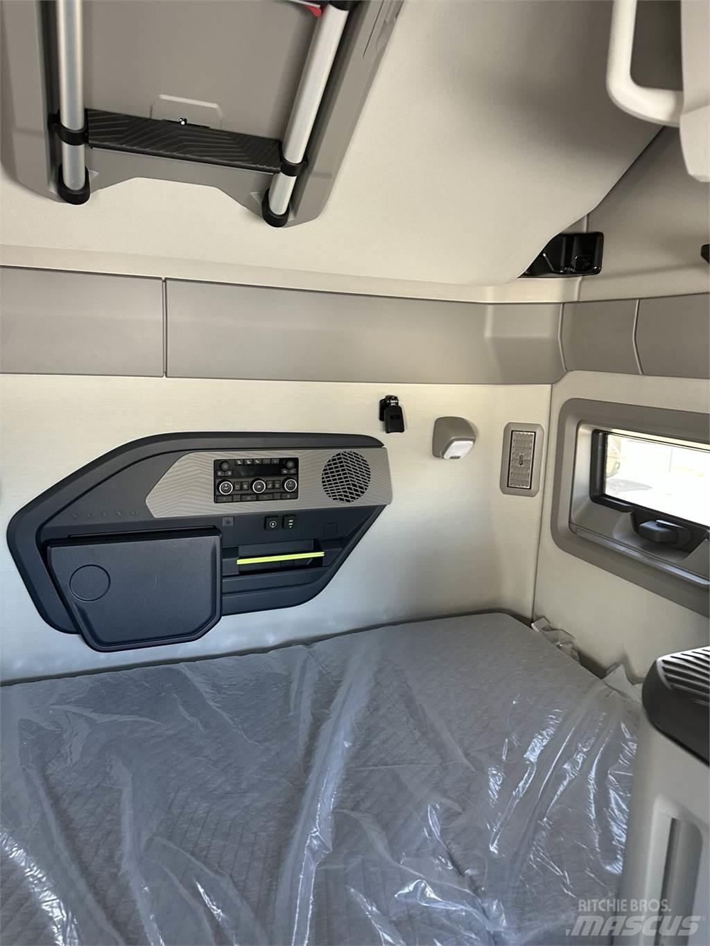 Volvo VNL64T860 Седельные тягачи