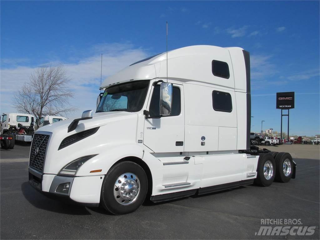 Volvo VNL64T860 Седельные тягачи
