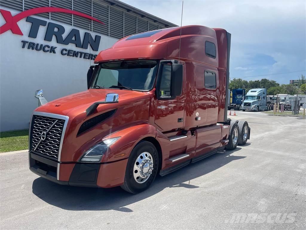 Volvo VNL64T860 Седельные тягачи