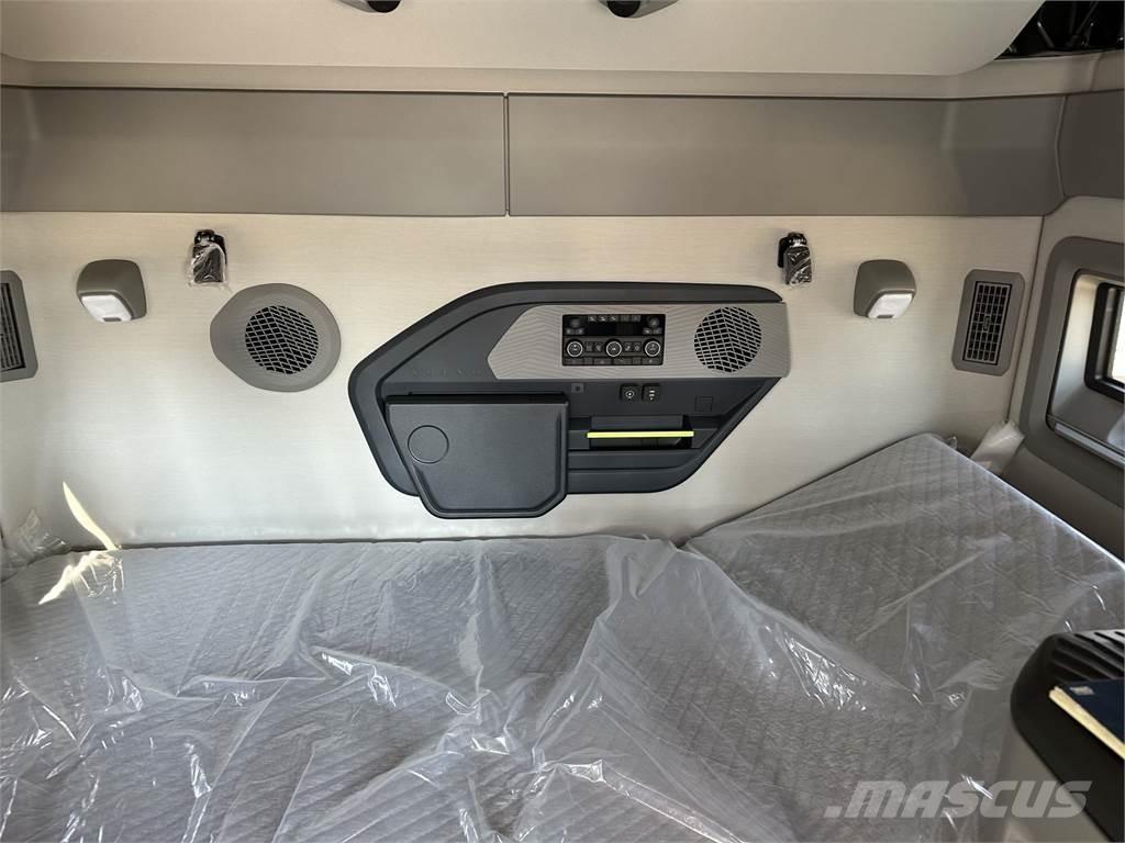 Volvo VNL64T860 Седельные тягачи