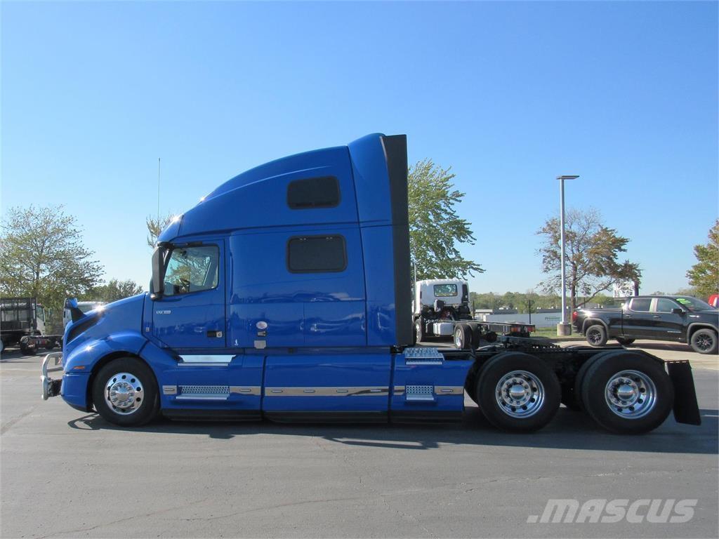 Volvo VNL860 Седельные тягачи