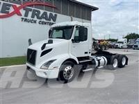 Volvo VNR64T300 Седельные тягачи