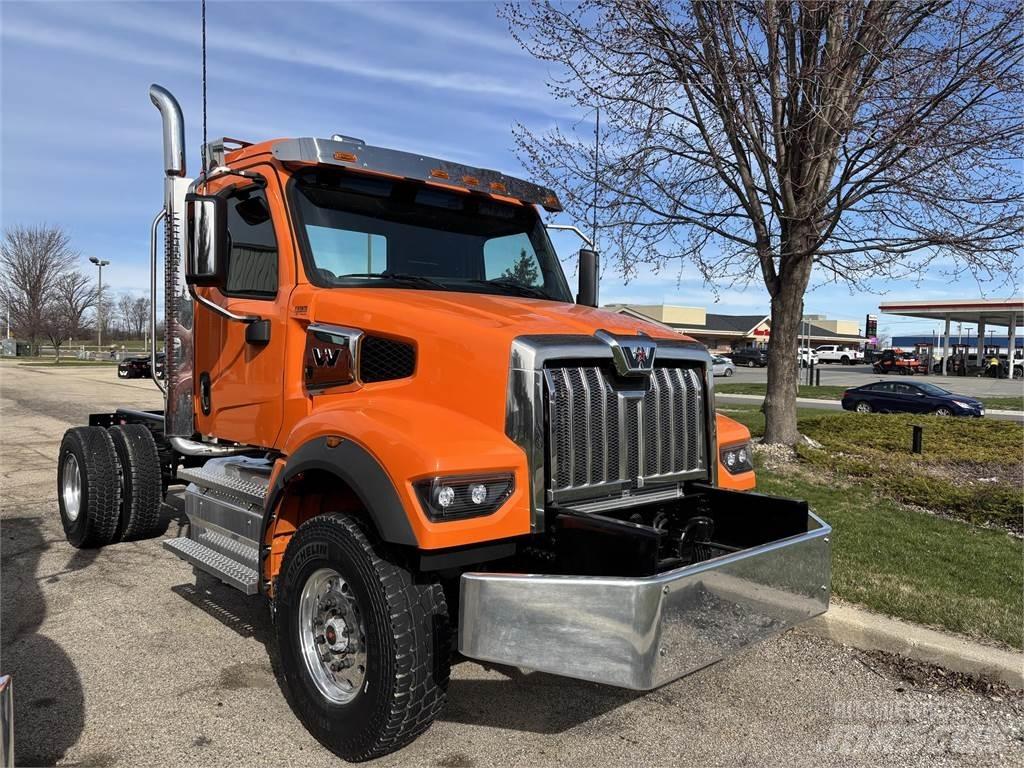 Western Star 47X Специальные грузовики