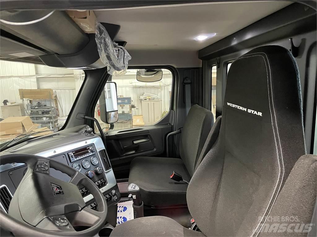 Western Star 49X Специальные грузовики