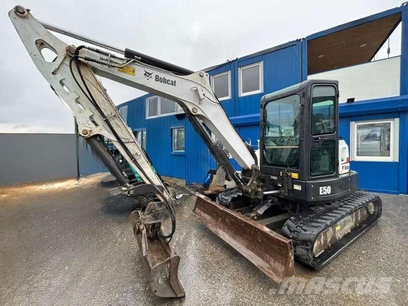 Bobcat E50 Мини-экскаваторы