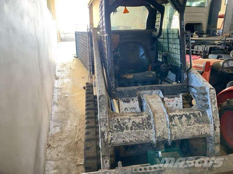 Bobcat T140 Малые погрузчики