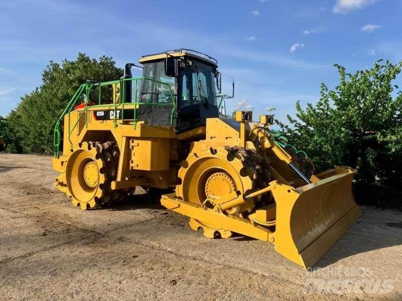 CAT 825H Уплотнители для закладки отходов