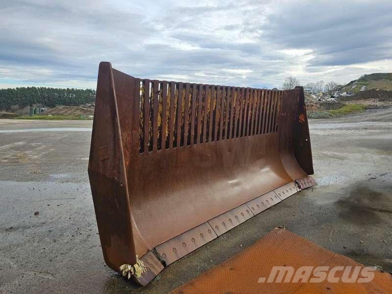 CAT 826GII Уплотнители грунта