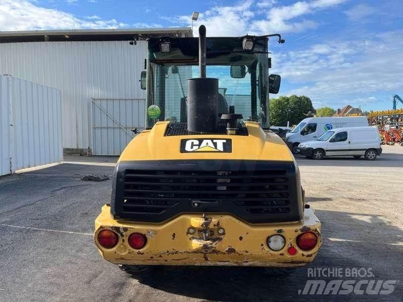 CAT 906H Малые погрузчики