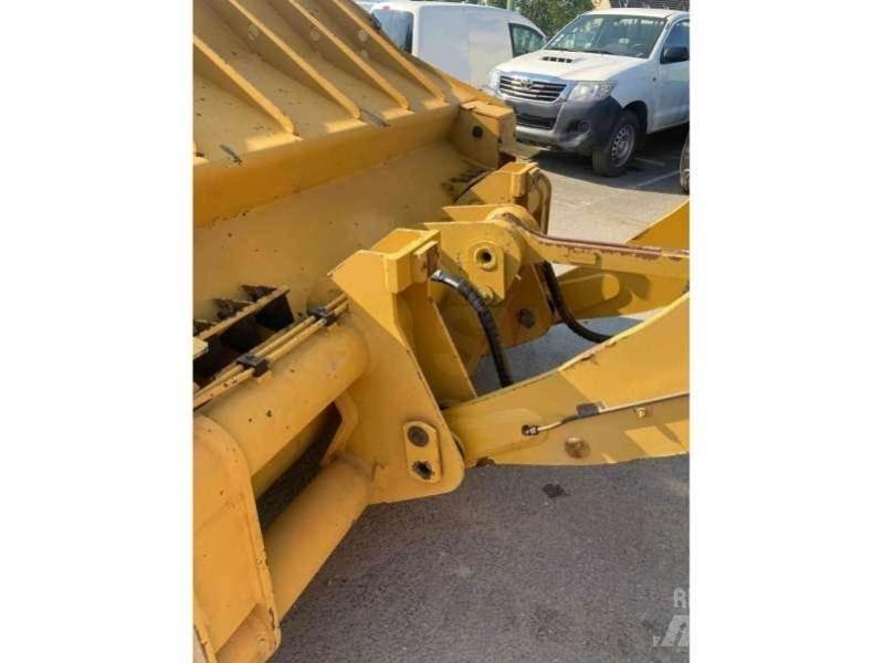 CAT 926M Фронтальные погрузчики