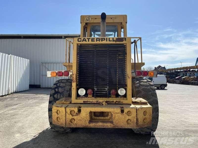 CAT 950B Фронтальные погрузчики