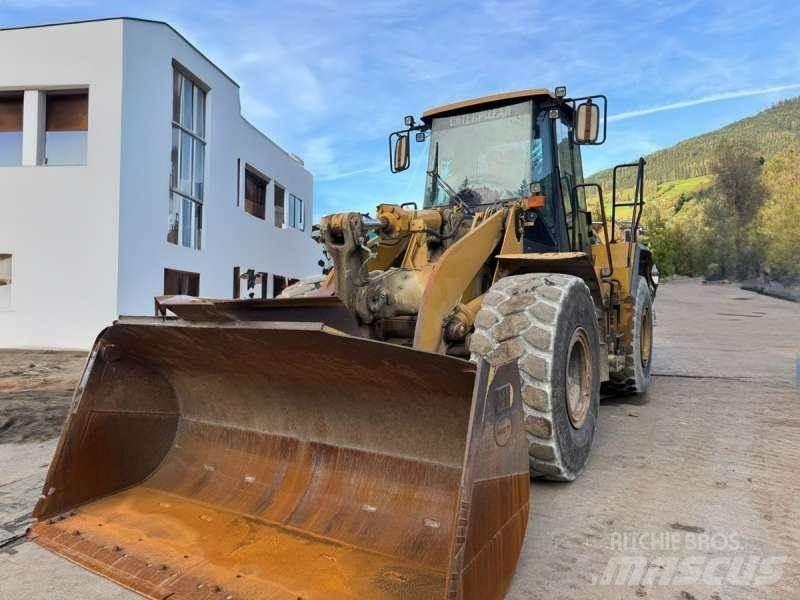 CAT 950G Фронтальные погрузчики