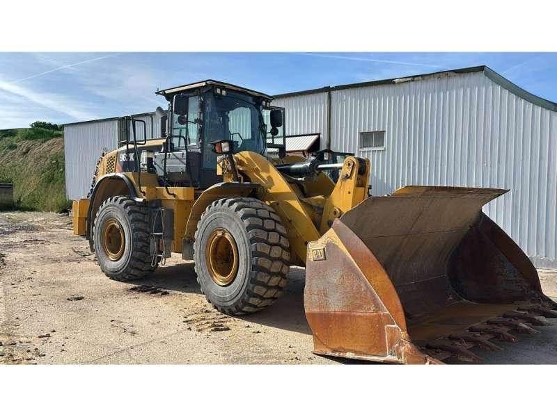 CAT 962K Фронтальные погрузчики