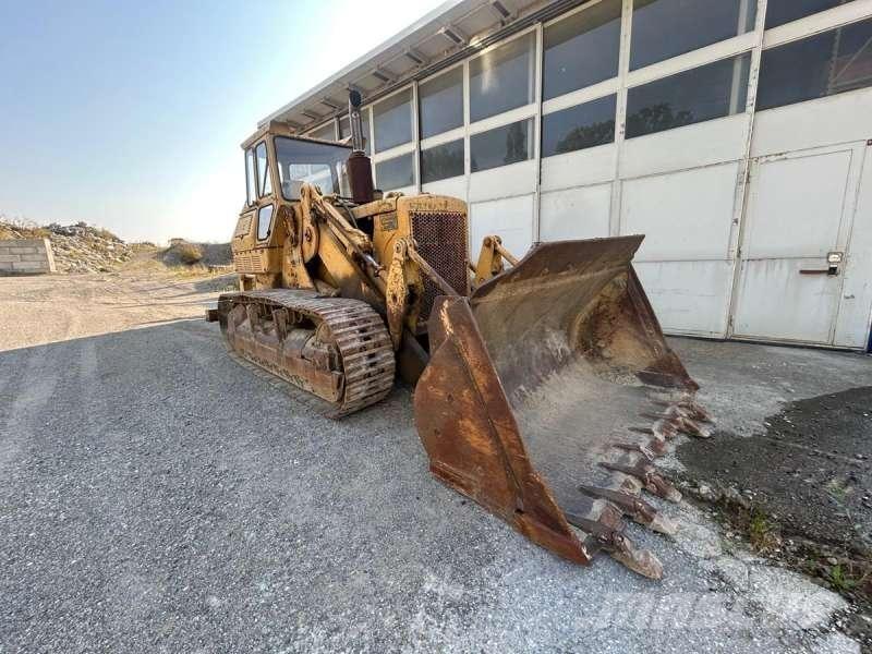 CAT 977K Гусеничные фронтальные погрузчики