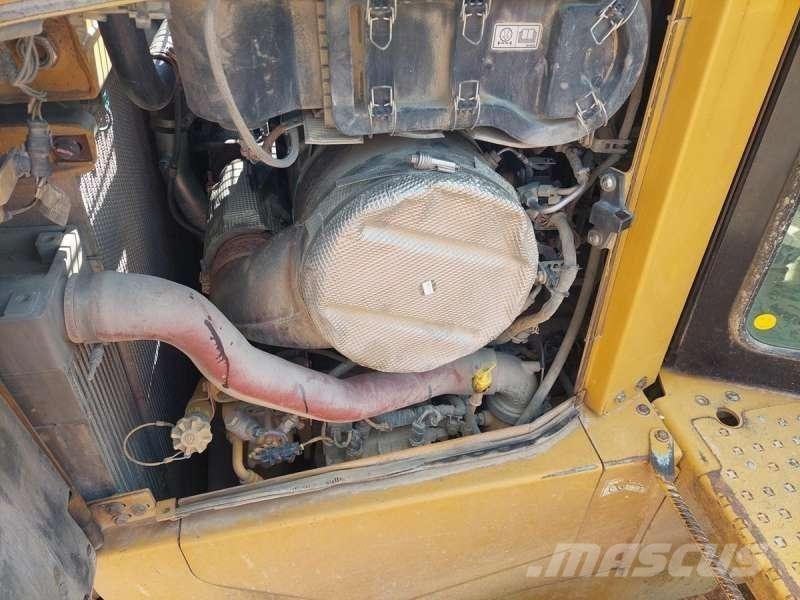 CAT D6T LGP Гусеничные бульдозеры