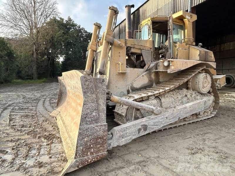 CAT D8L Гусеничные бульдозеры