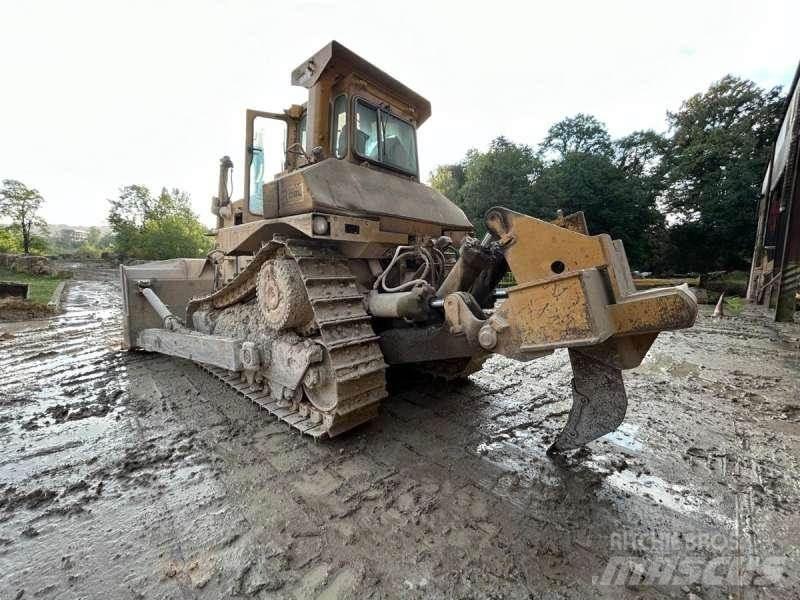 CAT D8L Гусеничные бульдозеры