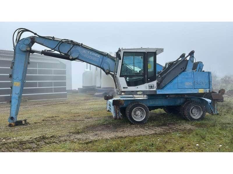 Fuchs MHL320 Перегружатели металлолома/промышленные погрузчики