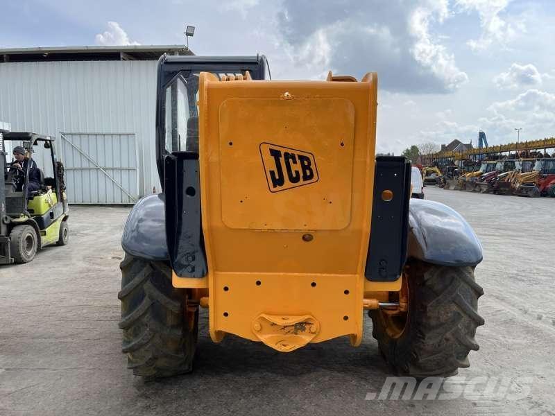 JCB 532-120 Телескопические погрузчики