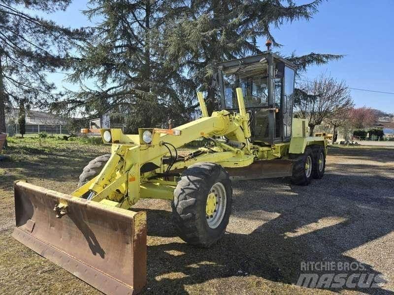 O&K F106A Грейдеры