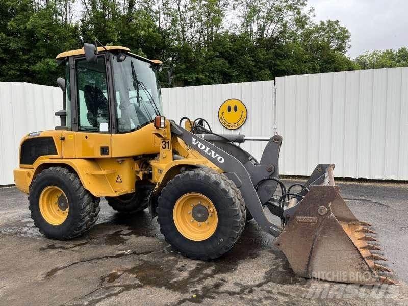Volvo L30G Малые погрузчики