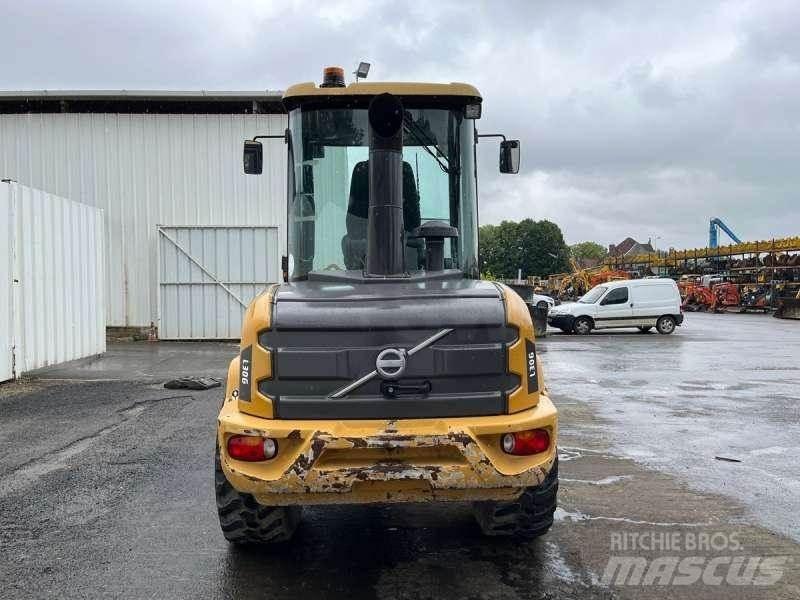 Volvo L30G Малые погрузчики