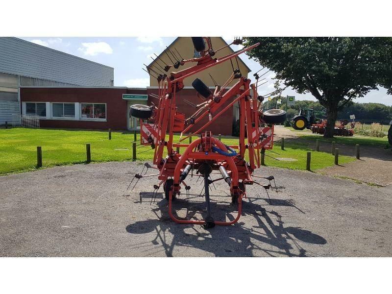Kuhn GF7802 Грабли-ворошилки