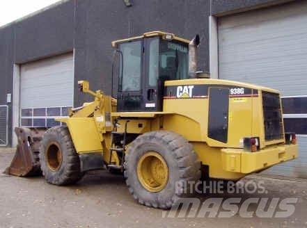 CAT 938G Фронтальные погрузчики