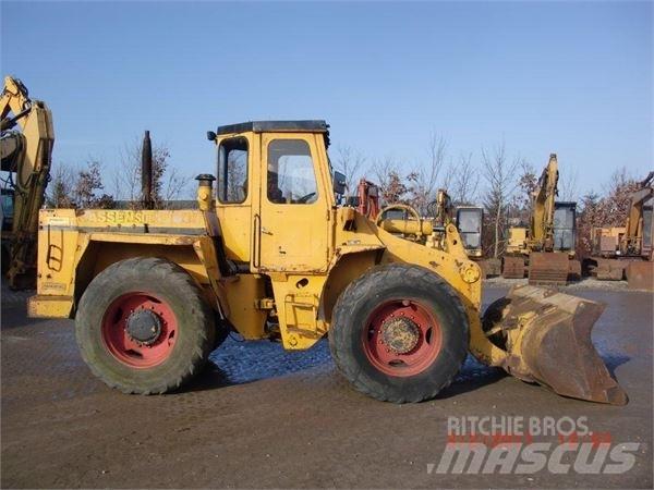 Hanomag 44C Фронтальные погрузчики