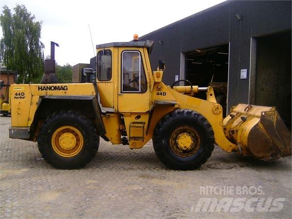 Hanomag 44D Фронтальные погрузчики