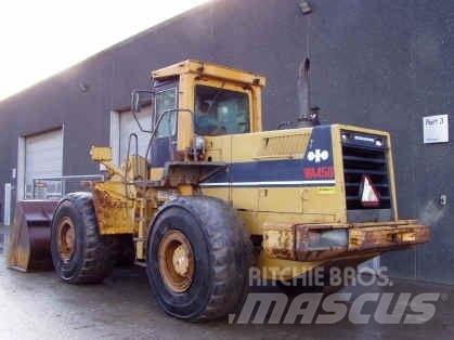 Komatsu WA450-1 Фронтальные погрузчики