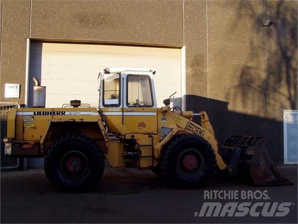 Liebherr 531 Фронтальные погрузчики