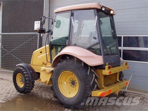 New Holland NH95 Трактора