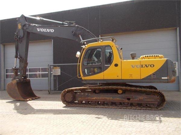 Volvo EC210LC Гусеничные экскаваторы
